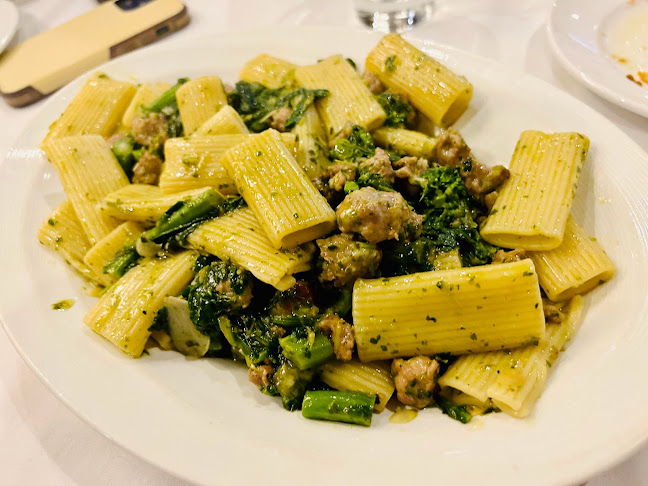 Luigi di Roma Italian Ristorante - Hospitality and gastronomy