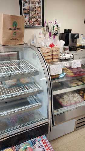 Comentarii opinii despre A & L Bakery and Cafe