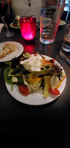 Beau & Mo's Italian Steakhouse - Hospitality and gastronomy