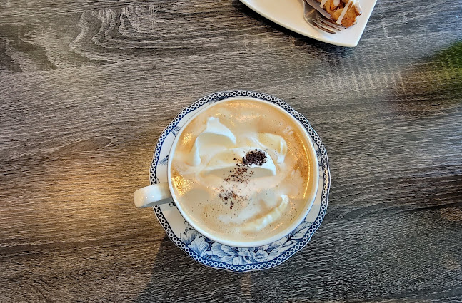 Makario Coffee Roasters - Everett