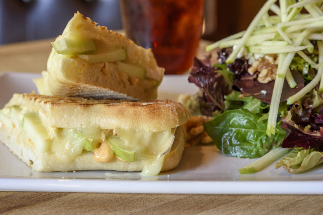 Painted Pony Restaurant - Hospitality and gastronomy