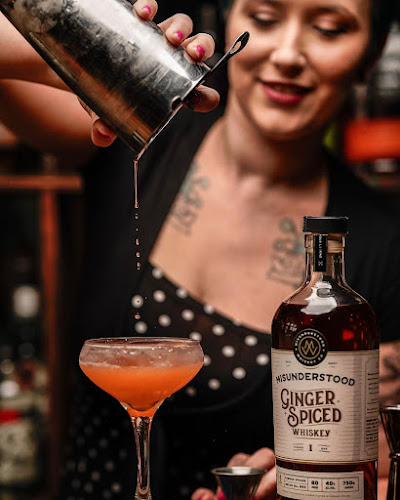 Ed & Mary's - Hospitality and gastronomy