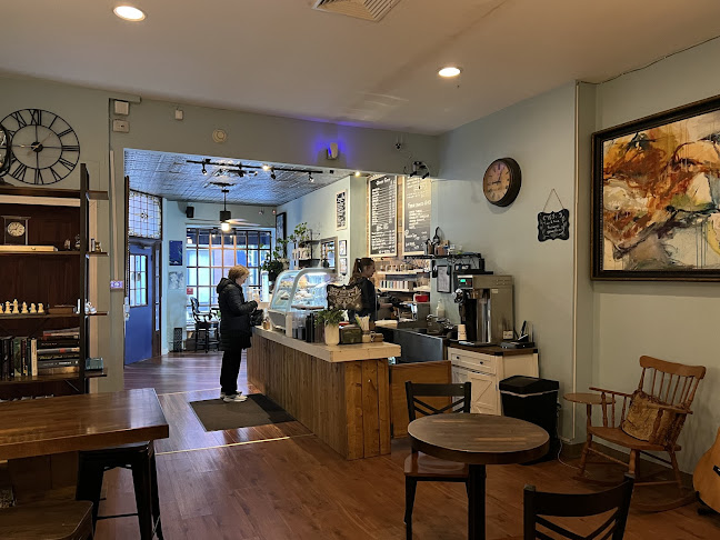 Time & Peace café Phone number