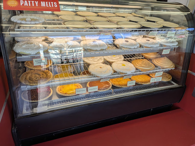 Nation's Giant Hamburgers & Great Pies - Hospitality and gastronomy