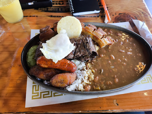 Opinii despre Rancho Mateo Colombian Steakhouse în Elizabeth - Hospitality and gastronomy