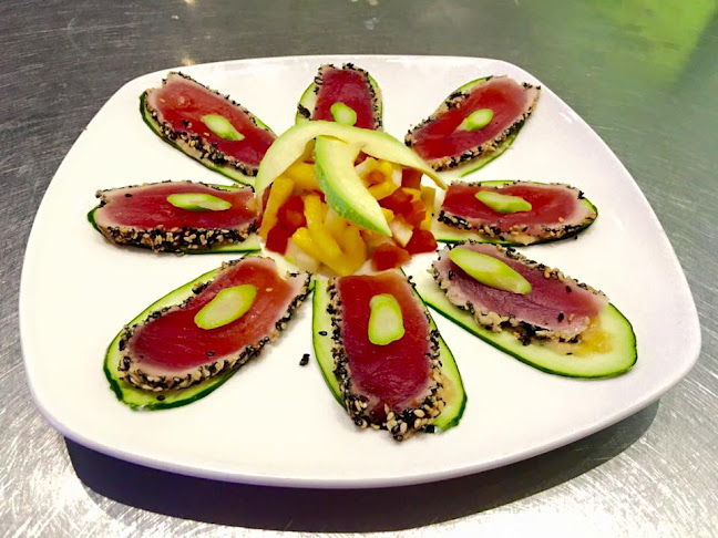 Comentarii opinii despre In The Raw Broken Arrow