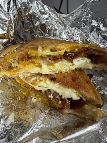 Mike & Patty's Bay Village - Boston