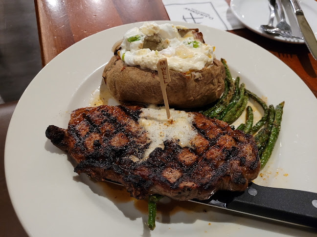 Comentarii opinii despre Claim Jumper Restaurants