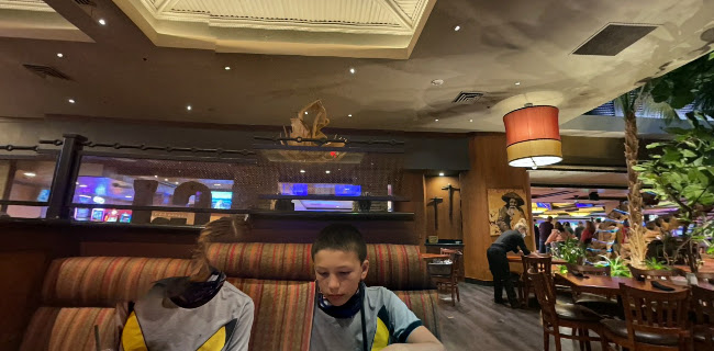 Opinii despre Claim Jumper Restaurants în Bullhead City - Hospitality and gastronomy