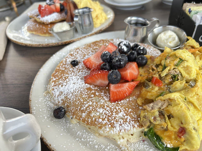 Opinii despre Cafe Vida în Culver City - Hospitality and gastronomy