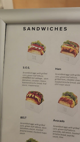 10451 NE 2nd St, Bellevue, WA 98004