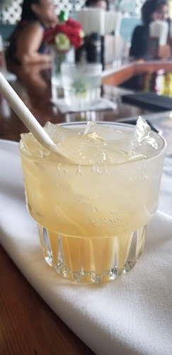 Comentarii opinii despre E.R. Bradley's Saloon