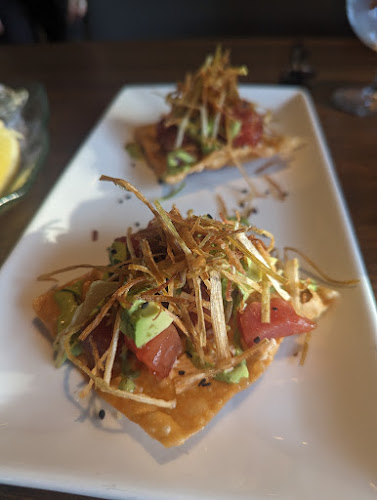 oceanoysterbargrill.com