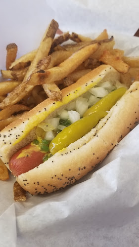 Comentarii opinii despre Dazzo's Dog House