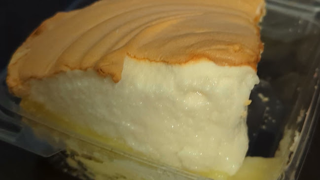 Nation's Giant Hamburgers & Great Pies - Hospitality and gastronomy