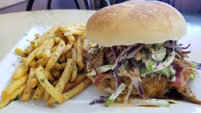 Opinii despre Napoli Italian Deli & Catering în Worcester - Hospitality and gastronomy