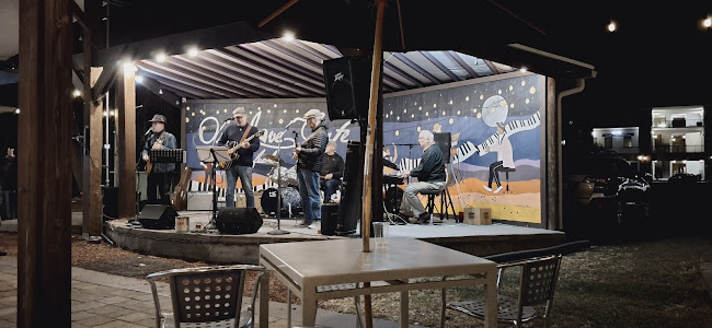 One Love Cafe - Hospitality and gastronomy