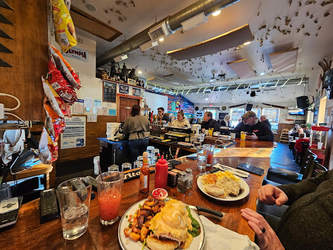 South Bay Pub & Eatery - Hospitality and gastronomy