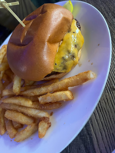 187 SE Mizner Blvd, Boca Raton, FL 33432