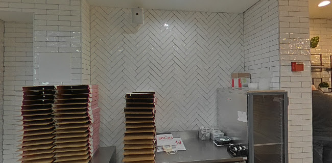 Fiore Pizzeria & Bakery - Hospitality and gastronomy