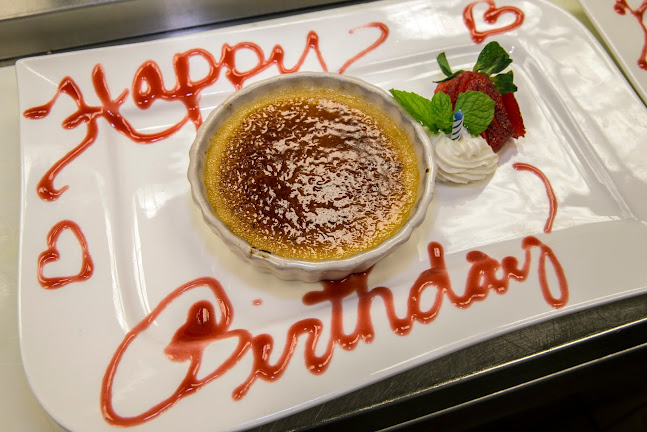 Carmello's of Old Town Manassas - Hospitality and gastronomy