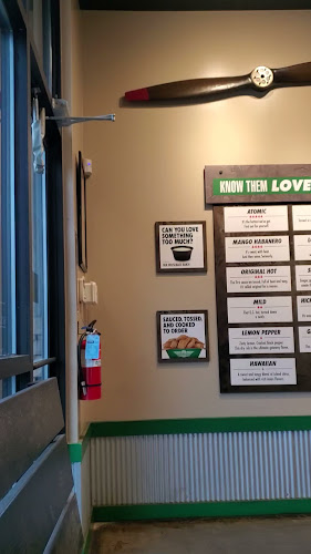 Opinii despre Wingstop în Utica - Hospitality and gastronomy