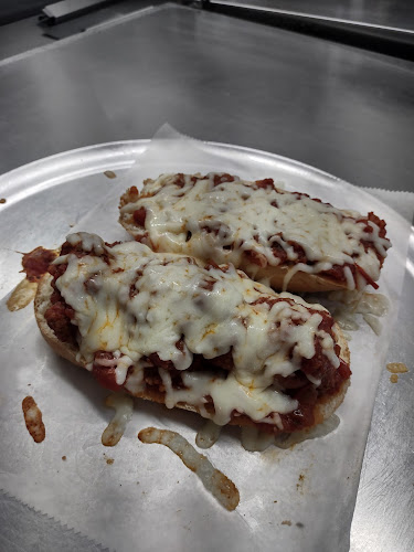 Opinii despre SauSy'S în Riverside - Hospitality and gastronomy