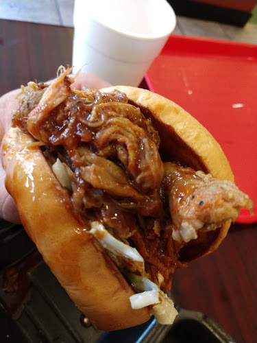 Reviews of Pizza-Q in Colton - Hospitality and gastronomy