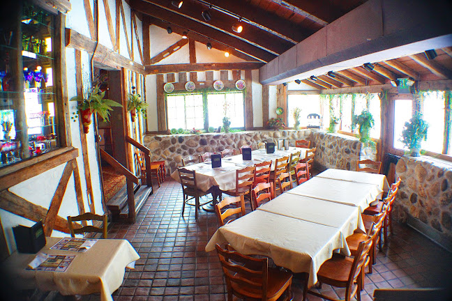 Comentarii opinii despre The Fox & Hounds Restaurant & Tavern