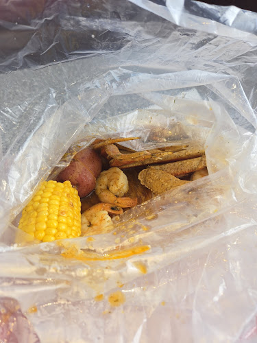 Comments and reviews of Blue Bay Seafood Sushi