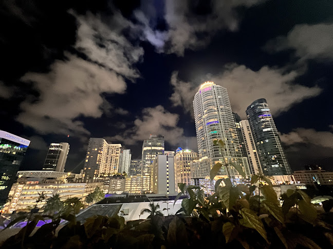 Comentarii opinii despre Rooftop @1WLO