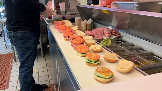 Opinii despre Pickles Deli în St. Louis - Hospitality and gastronomy