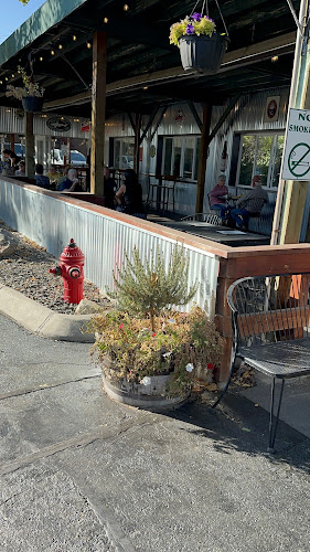 Kahootz Steak & Alehouse