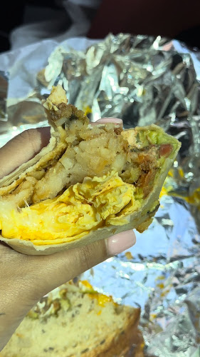 Comentarii opinii despre Mike & Patty's Bay Village