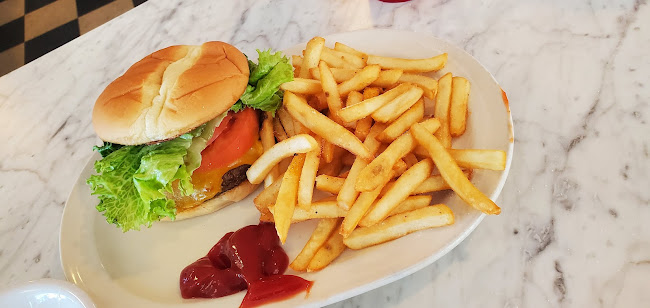 Comentarii opinii despre Busy Bee Café