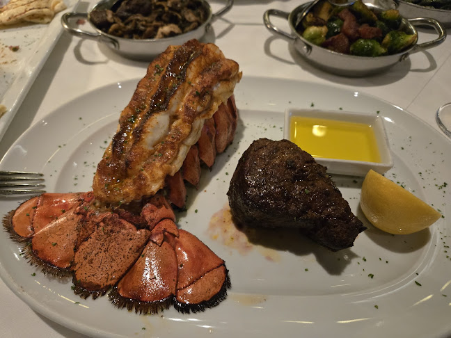 9680 Wilshire Blvd, Beverly Hills, CA 90212, United States