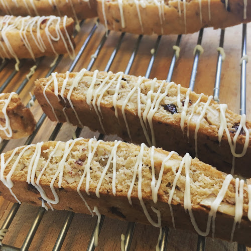 Advanced Cupcakes, Inc - Hospitality and gastronomy