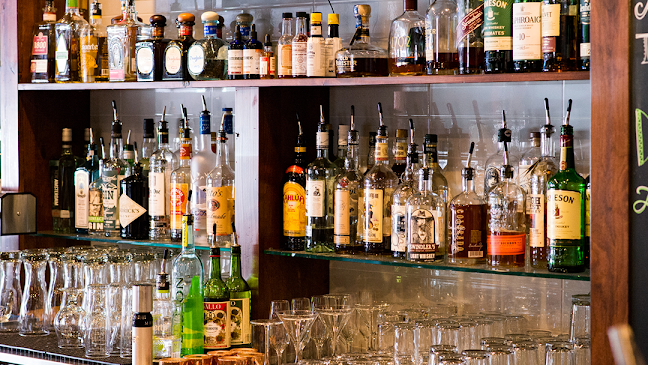 Longmont Public House