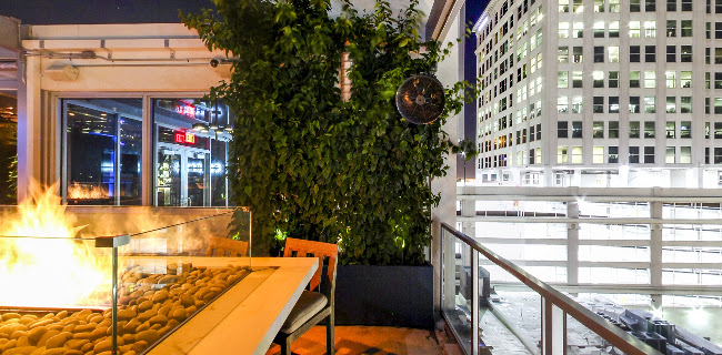 Rooftop @1WLO - Hospitality and gastronomy