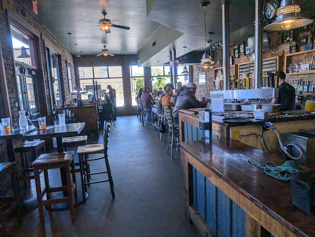 Comentarii opinii despre Lumberyard Brewing Co