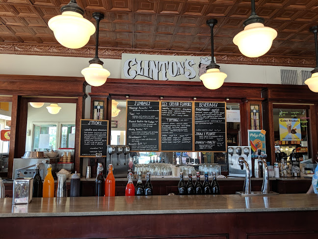 Comentarii opinii despre Clinton's Soda Fountain