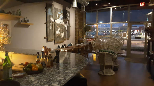 crudo nudo - Hospitality and gastronomy