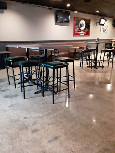 RJ's Bar & Grill - Sterling Heights