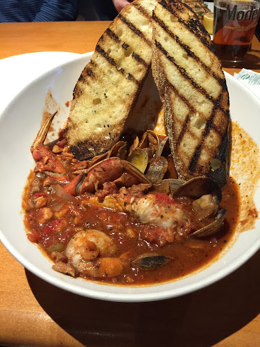 The Fish Peddler Restaurant on Foss Waterway - Hospitality and gastronomy