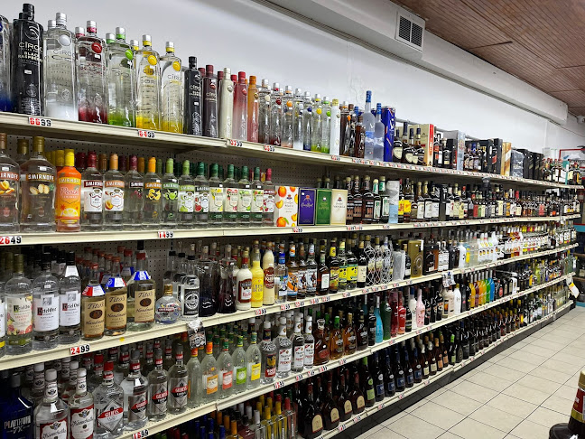 Comentarii opinii despre John's Liquor Store