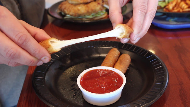 Salem's Fresh Eats Open Times