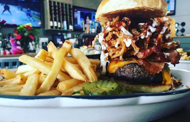 Dry Dock Bar & Grille - Norwalk