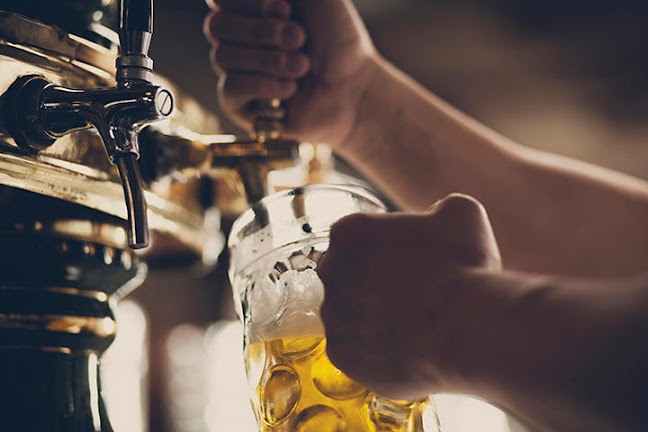 200 Poydras St, New Orleans, LA 70130