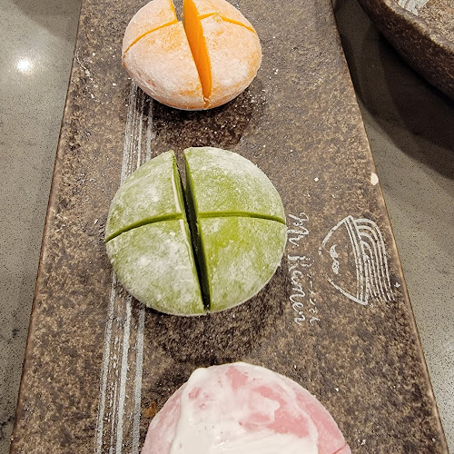 Opinii despre Mr. Ramen & Sushi în Parker - Hospitality and gastronomy