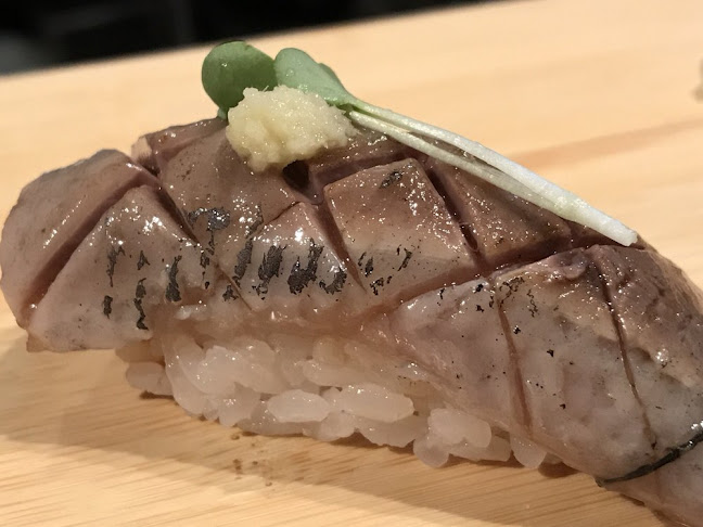 Tanoshi Sushi Sake Bar